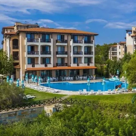 Rezort Oasis Del Mare Front 4*