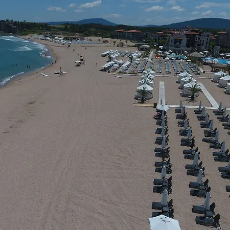 Rezort Oasis Del Mare Front 4*