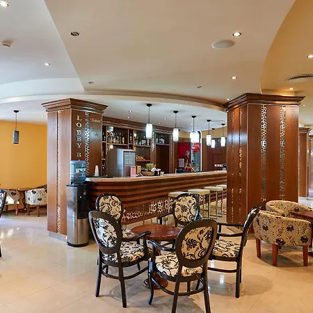 Oasis Del Mare Front