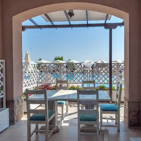 Rezort Oasis Del Mare Front