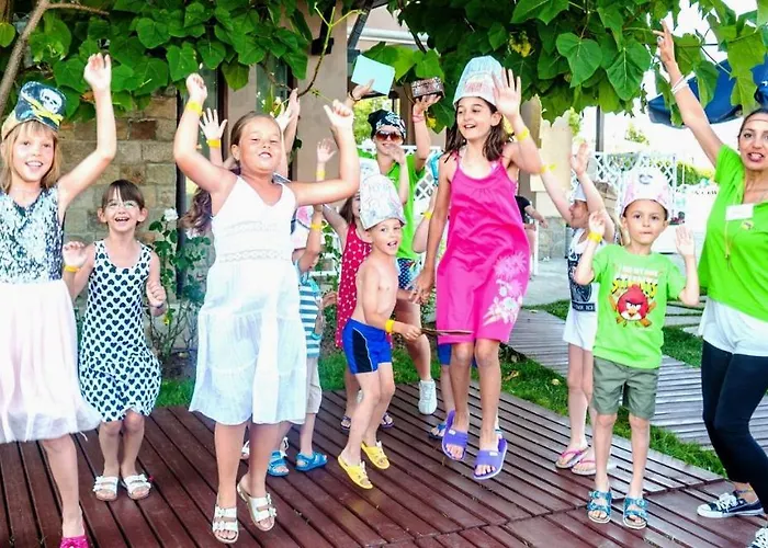 Oasis Del Mare Front 로제넷츠