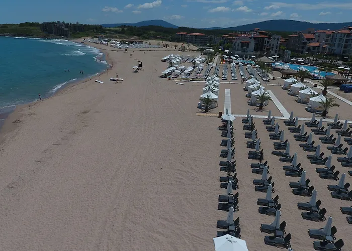 리조트 Oasis Del Mare Front 4*